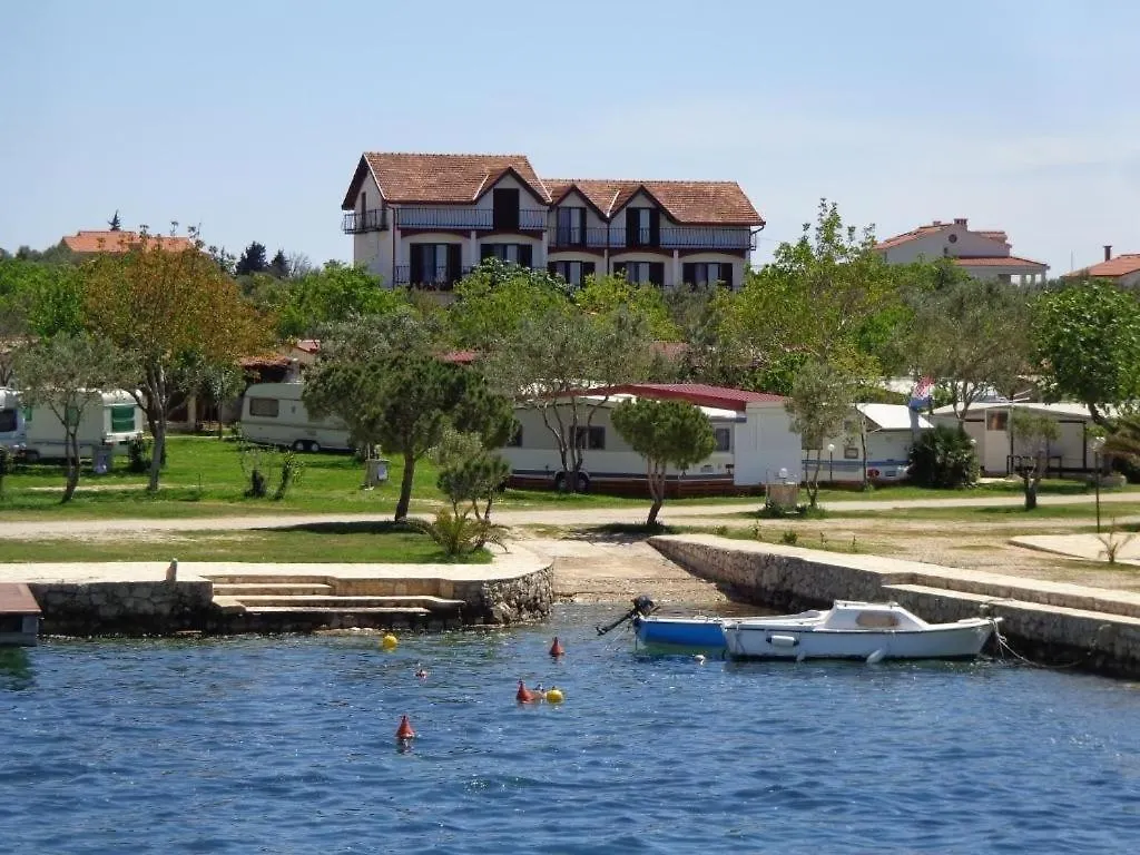 Apartments By The Sea Sveti Petar, Biograd - 21953 Sveti Filip i Jakov